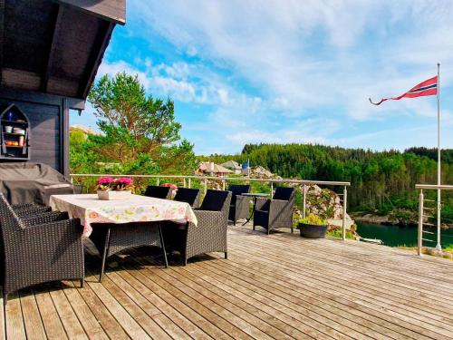 المنظر الخارجي, 6 person holiday home in Urangsvåg (6 person holiday home in Urangsvag) in ستورد