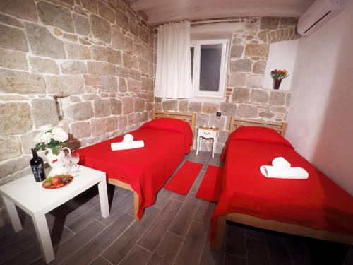 Plaza Stone Apartment, Split (photo 9)