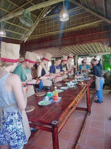 Cheerful Hoi An Hostel