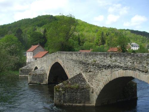 A környék, Holiday Home in Pionsat near Volcano Park in Pionsat