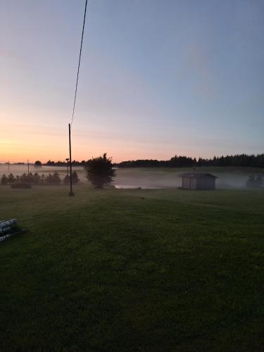 Ploomi Glämping (Ploomi Glamping) in Vahtselīna