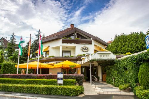 Hotel Molnár, Budapest