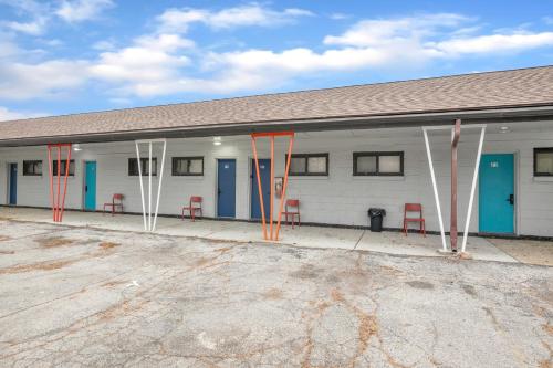 平面圖, Private Getaway for 2 • Near Dining Entertainment in 密歇根州紹斯蓋特 (MI)