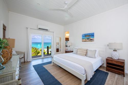 Azure home in North Palmetto Point