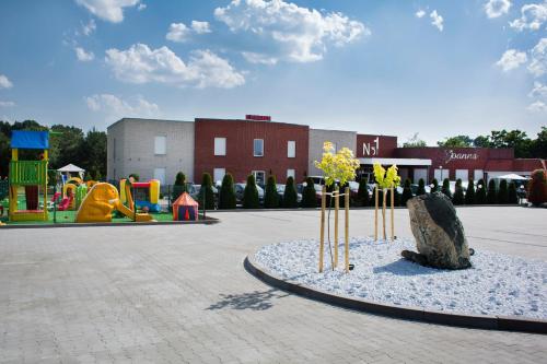 aire de jeux pour enfants, Restauracja Joanna in Kluczbork