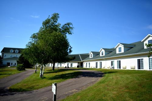 Ieeja, Cavendish Memotree Resort in Mayfield (PE)