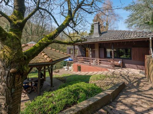 Holiday Home in Eichenborn with Garden in Eichenborn, Deutschland