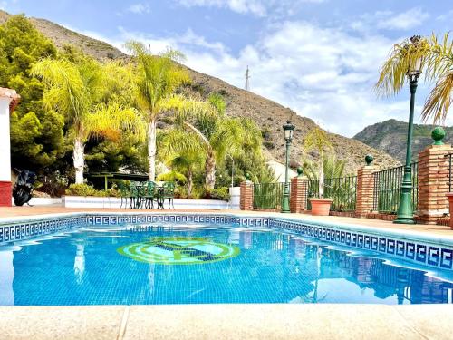 Cottage in Maro with Sea & Mountain Views, Nerja (photo 6)