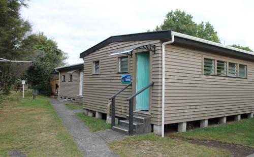 Turangi Holiday Park Turangi Kiwi Holiday Park is a popular choice amongst travelers in Turangi, whether exploring or just passing through. The property offers a high standard of service and amenities to suit the individu