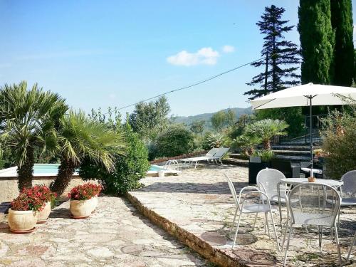 Létesítmények, Villa in Sasso Pisano wuith garden in Castelnuovo di Val di Cecina