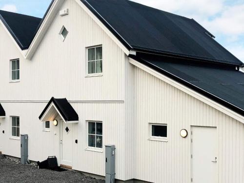 . 6 person holiday home in Kverva