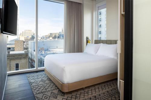 Hyatt Centric Congress Ave Austin Room Type - Queen Room