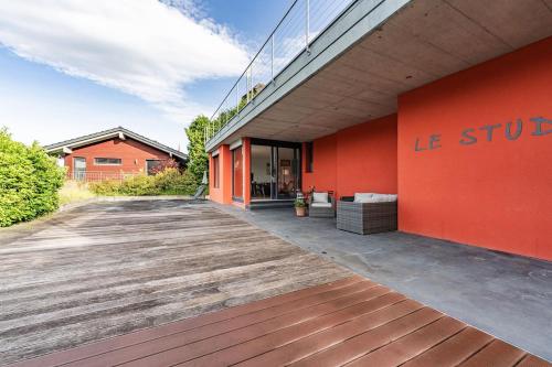 Light-filled studio with panoramic views in Oberhofen am Thunersee, Schweiz