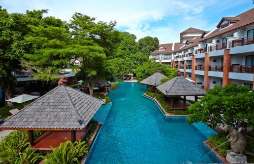 Woodlands Hotel and Resort Pattaya