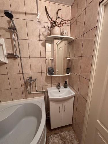 Duša, Linnupesa Apartement in Kivioli