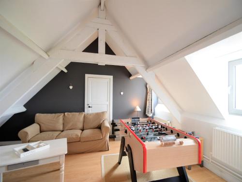 Atpūtas iespējas, Attractive Holiday Home in Gerin near centre in Gerin