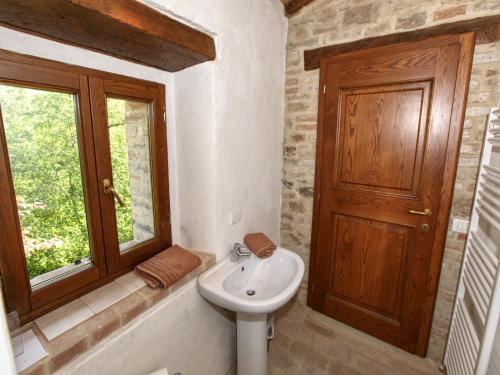 Holiday house overlooking lake near Tuscany - Casella