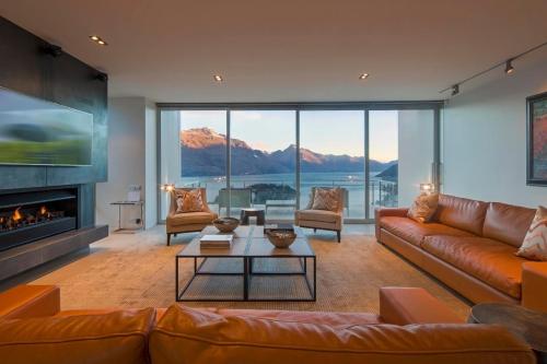 Villa De Luxe a Relax it's Done luxury holiday home - image 5