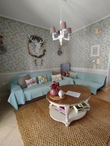 22 La Maisonette