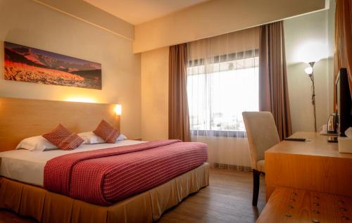 Lux Tychi Hotel, Malang
