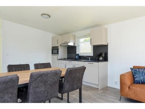 Brand new chalets at 10 minutes from the Oosterschelde in heinkenszand