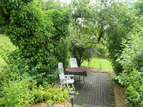 Large detached holiday home in Hesse with private garden and terrace in Homberg, Deutschland