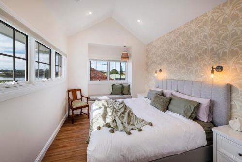 The River House in Macksville