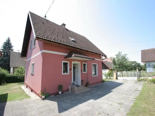 Modern apartment with garden near the Petzen ski area in Eberndorf Carinthia in Eberndorf, Österreich