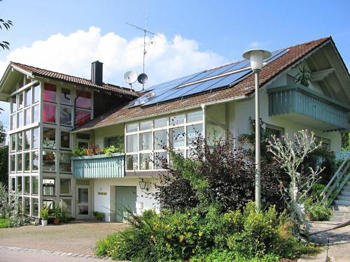 Welcoming Chalet near Forest in Rohrnbach