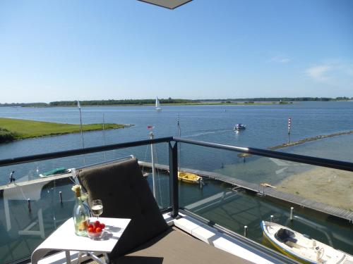 Балкон/терраса, Apartment in Veere with Marina Views in Камперланд
