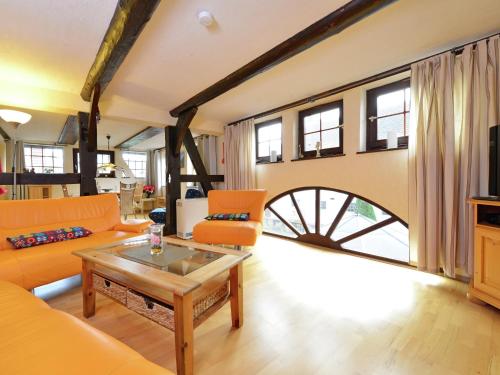 Cozy Apartment in Löwensen Lower Saxony with Private Terrace in Bad Pyrmont, Deutschland