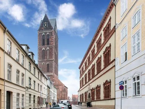 Comfortable Apartment in Wismar Mecklenburg with Fireplace in Wismar, Deutschland