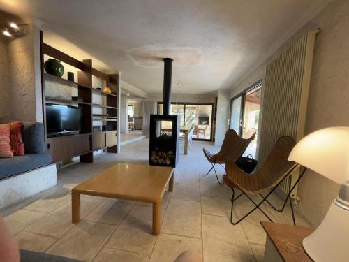 Villa with private pool in Tourtour in Villecroze