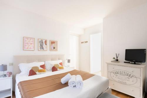 Cozy & comfy apt in Navigli area - image 11