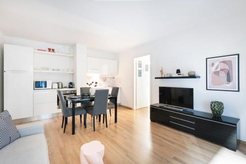 Cozy & comfy apt in Navigli area - image 13