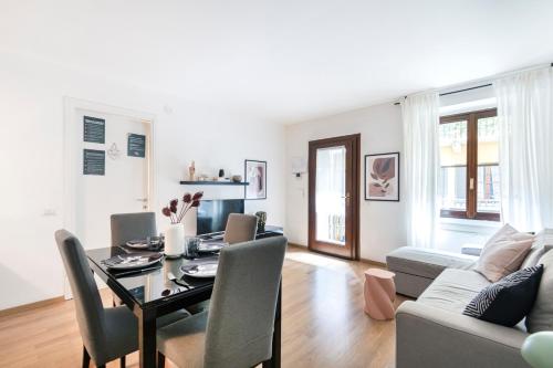 Cozy & comfy apt in Navigli area - image 7