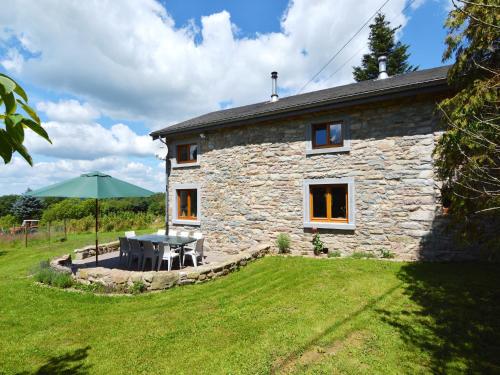 Hotelli välisilme, Forest-Edge Stay, Burtonville in Vielsalm
