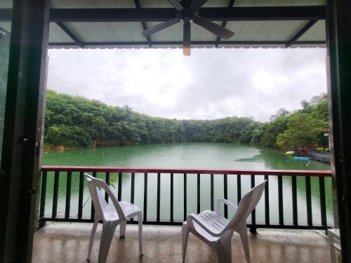 Lake View Resort