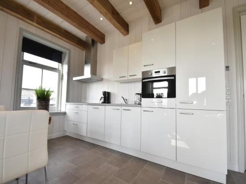 Kitchen, Studio Hazenborgh in Callantsoog near the sea in Callantsoog