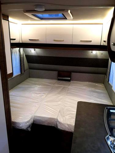 Cozy Caravan in Camping Erlengrund, Bad Hofgastein in Gamskarkogel