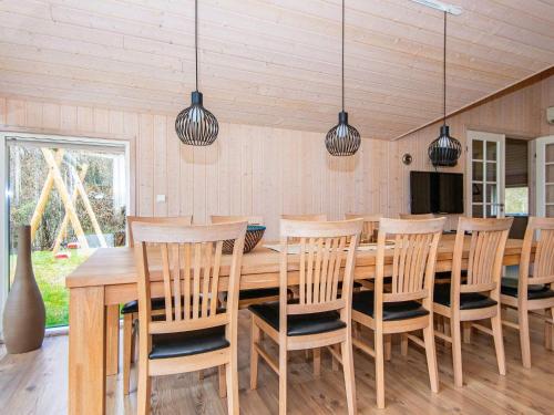 12 person holiday home in Ebeltoft in Vibaek Strand