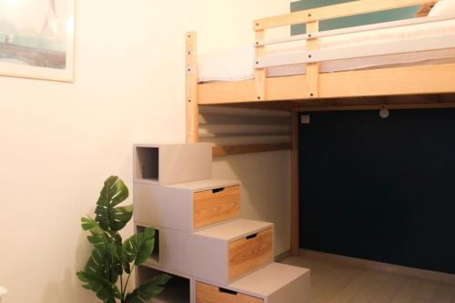 Charming 4p apartment in the heart of the 18th - image 9