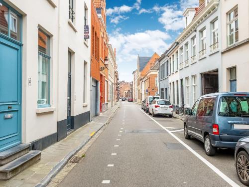 Spacious holiday home in Bruges - image 4