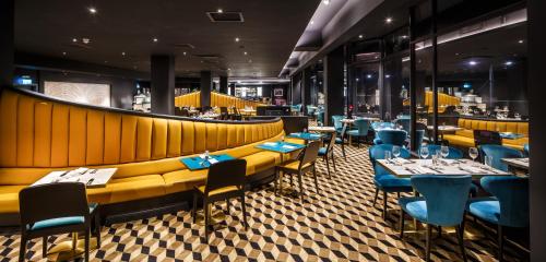 Mercure Edinburgh City - Princes Street Hotel - image 7