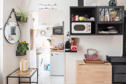 Cosy Apartment In Paris - image 18