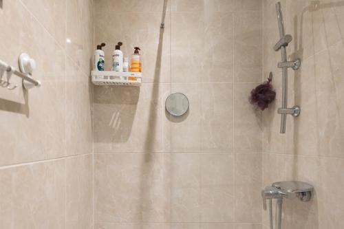 Cosy Apartment In Paris - image 25