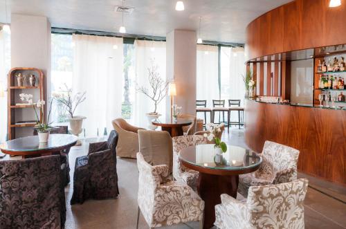 Cosmo Residence - image 4