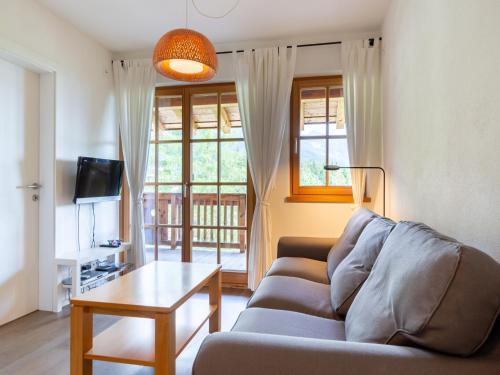  Apartment in Mittersill near Ski Bus & Slopes in Hollersbach im Pinzgau