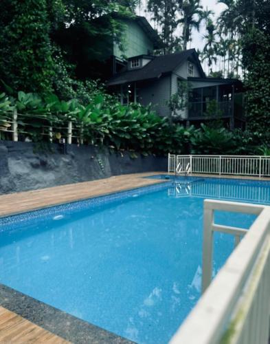 Kilátás, IRON BRIDGE COVE in Meppadi