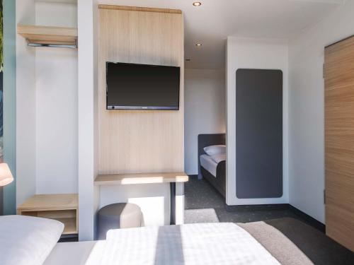 B&B Hotel München-Trudering Room Type - Triple Room